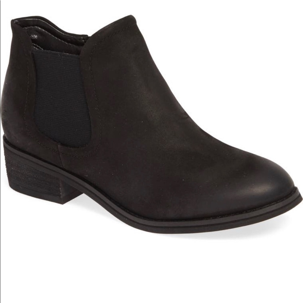 Blondo Lidia waterproof bootie